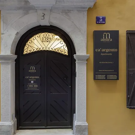 Amira Ca' Argento Premium In Center Apartmán *