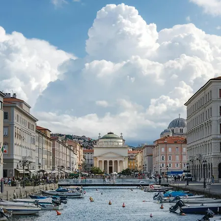 Apartament Amira Ca' Argento Premium In Center Triest