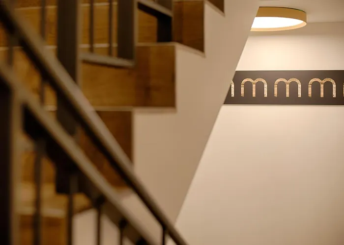 Amira Ca' Argento Premium In Center *